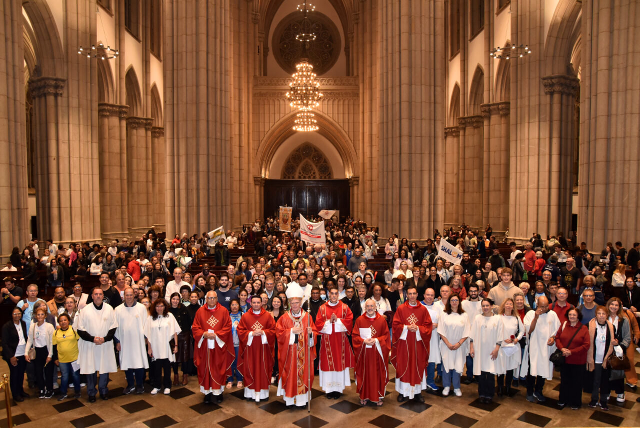 ‘Que o Espírito Santo nos ajude a ser uma Igreja viva, dinâmica e missionária’ - Jornal O São Paulo