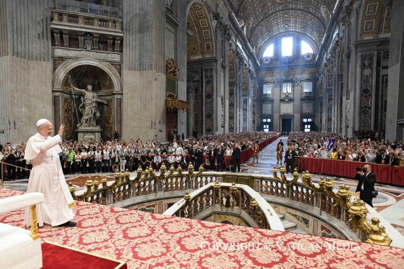 Os apelos de Leão XIV à Igreja, às famílias e ao mundo no 1º mês de pontificado - Jornal O São Paulo