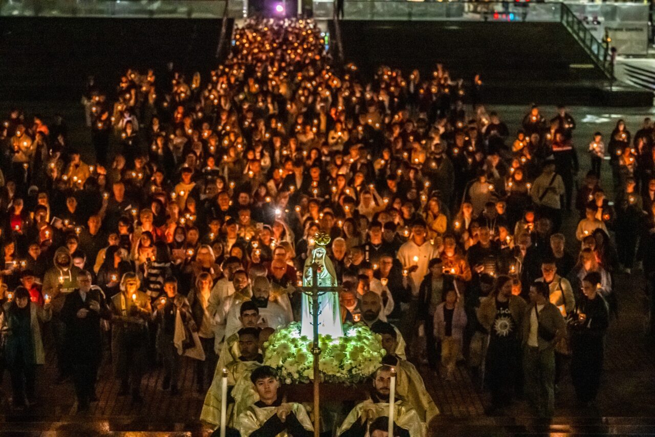 Austrália: Cresce o número de adultos convertidos que retornam ao catolicismo  - Jornal O São Paulo