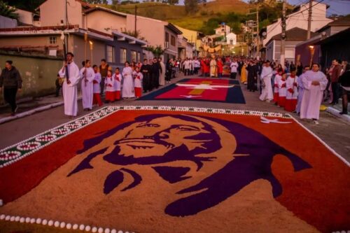 Cidades paulistas mantêm tradições da celebração de Corpus Christi - Jornal O São Paulo