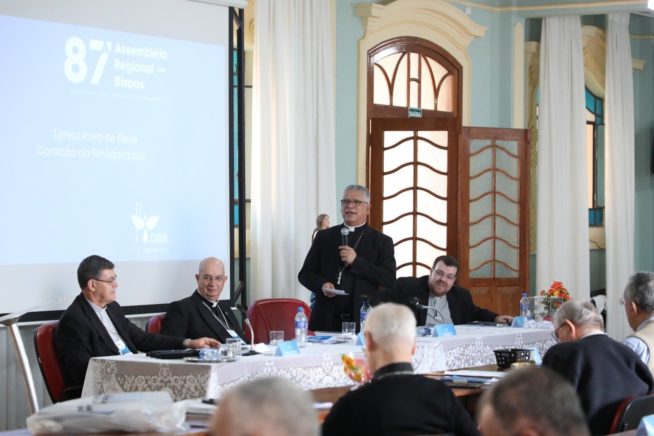 Conversa no Espírito e sinodalidade na Igreja marcam o 2º dia da Assembleia dos Bispos do Regional Sul 1 - Jornal O São Paulo