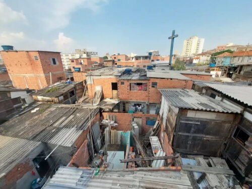 Igreja acompanha o processo de saída dos moradores da Favela do Moinho  - Jornal O São Paulo