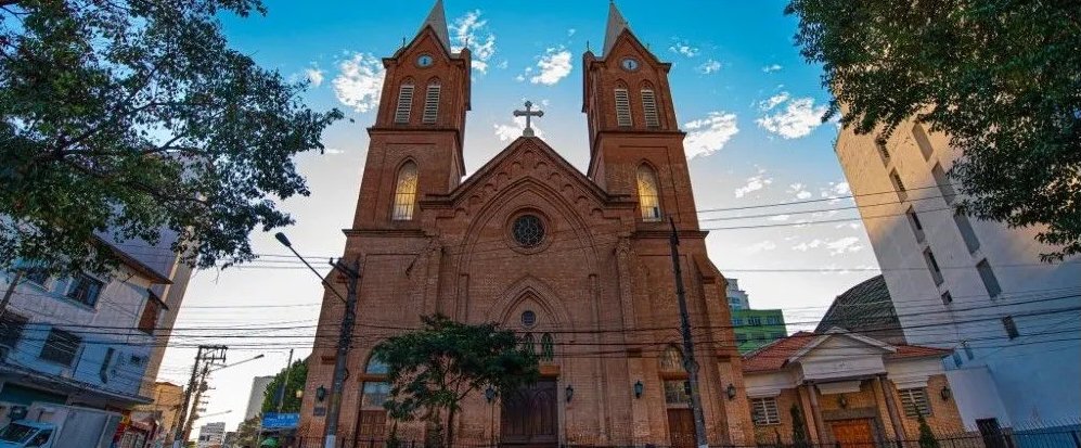 Todas as paróquias e comunidades não deveriam ter placas de identificação visíveis? - Jornal O São Paulo