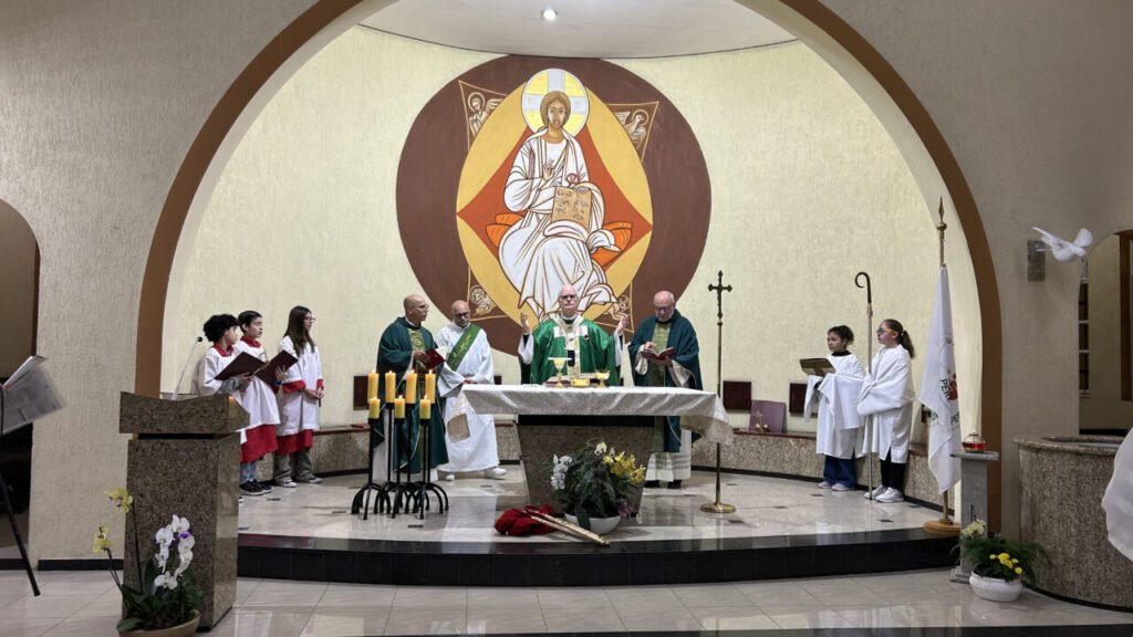 Belém: Dom Odilo e Dom Cícero presidem missas com crismas - Jornal O São Paulo