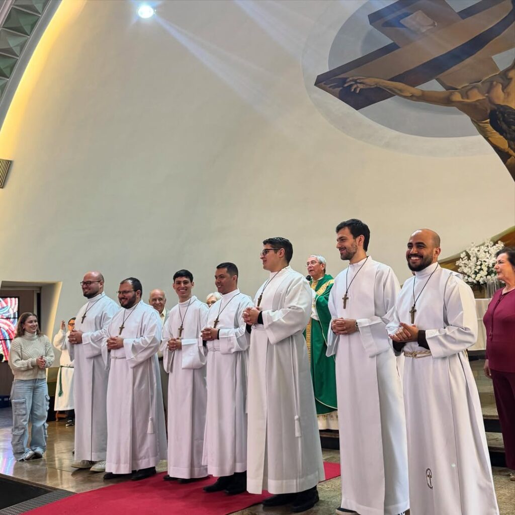 Belém: Dom Odilo e Dom Cícero presidem missas com crismas - Jornal O São Paulo