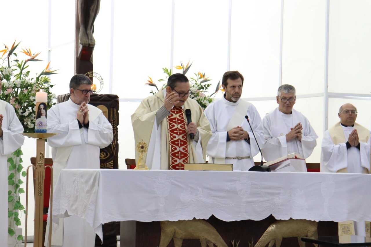Ipiranga: Fiéis lotam missas no dia de Santa Paulina, a padroeira dos pobres e doentes - Jornal O São Paulo