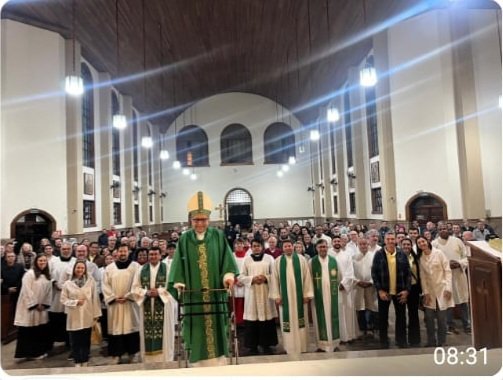 Dom Edilson abençoa capela no Rio Pequeno e celebra 55 anos do ECC  - Jornal O São Paulo