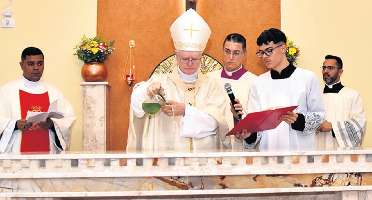 Cardeal Scherer detalha o significado da dedicação de altares e igrejas - Jornal O São Paulo