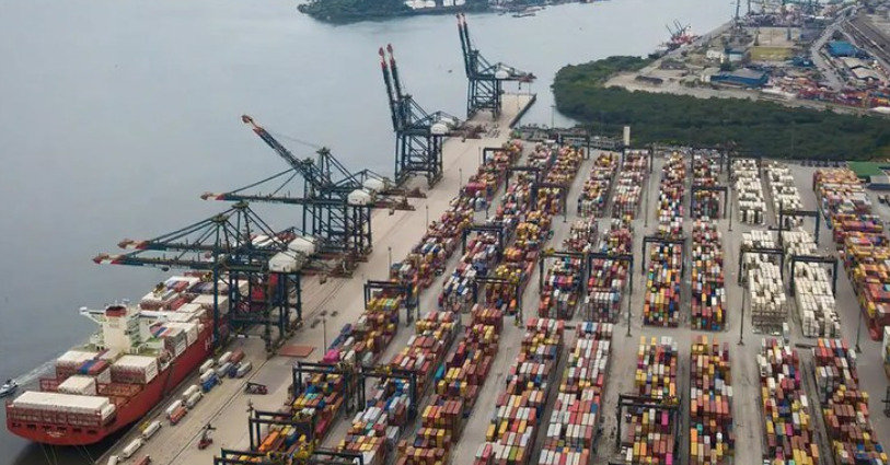 Trump assina tarifação de 50% para a importação de produtos brasileiros nos EUA - Jornal O São Paulo