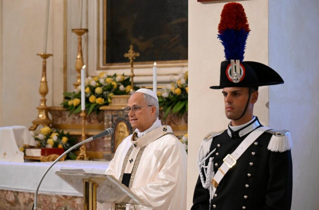 Papa celebra missa a policiais que trabalham na região de Castel Gandolfo - Jornal O São Paulo