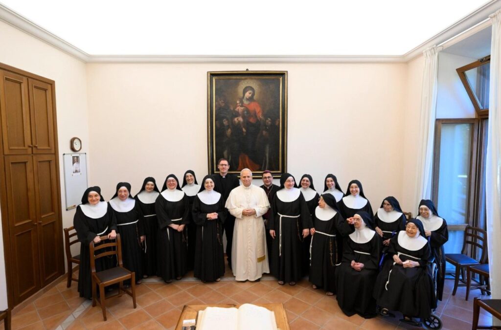 Papa às clarissas: é belo que a Igreja conheça a vida de vocês - Jornal O São Paulo