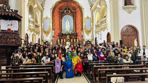 Sé: Setor Juventude realiza peregrinação jubilar - Jornal O São Paulo
