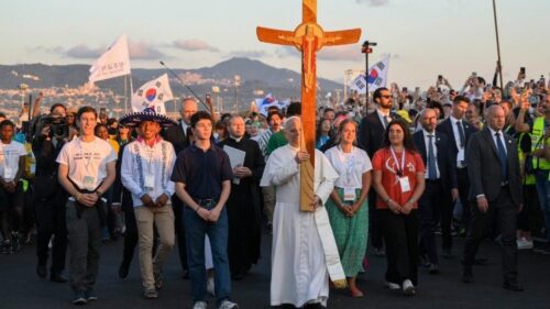 Papa aos jovens: Jesus é o amigo que sempre nos acompanha - Jornal O São Paulo