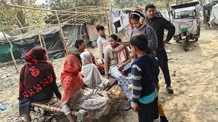 Religiosas na Índia: o apoio aos marginalizados com a fé - Jornal O São Paulo