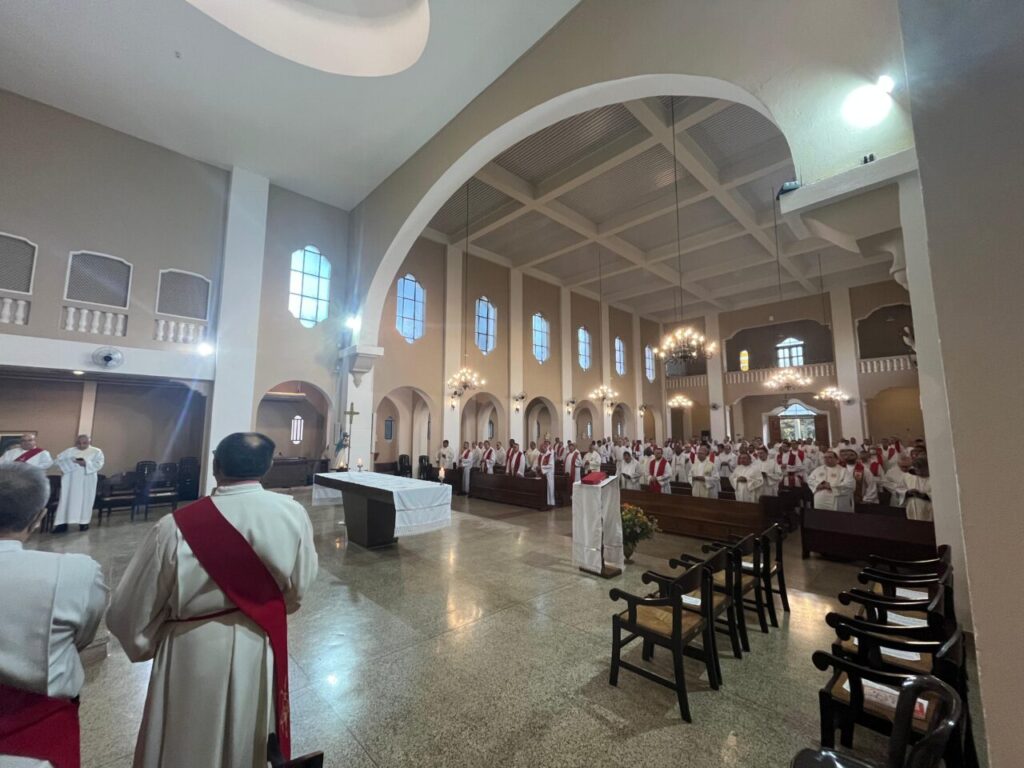 Em curso formativo anual, clero arquidiocesano trata da missão do presbítero na Igreja sinodal - Jornal O São Paulo
