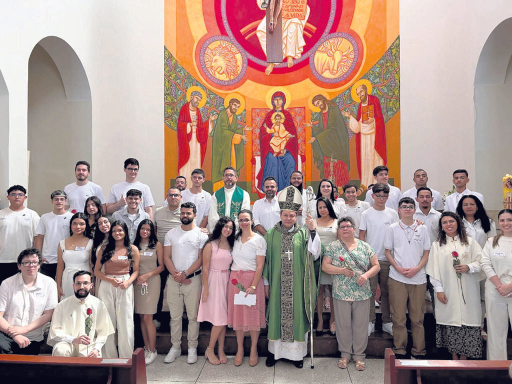 Missa com crismas e atividades com MESCs e jovens são destaques no Belém - Jornal O São Paulo