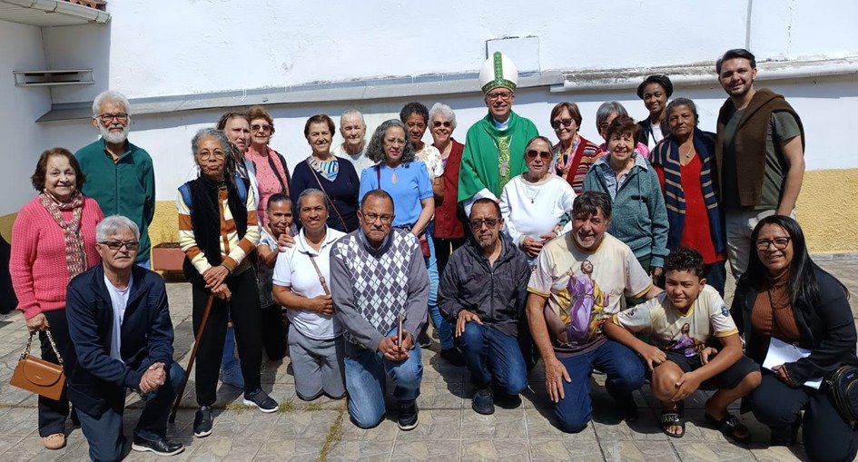 Na Lapa, semana é marcada por Crismas, encontro de secretárias e casamento comunitário - Jornal O São Paulo