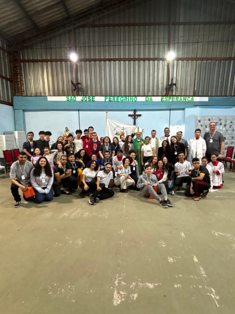 Jovens saem em missão nos 3 decanatos da Região Lapa - Jornal O São Paulo