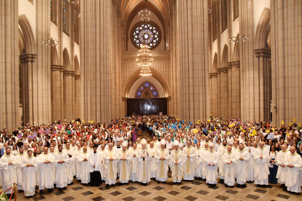 Dom Odilo institui 195 ministros da Catequese para a Arquidiocese - Jornal O São Paulo