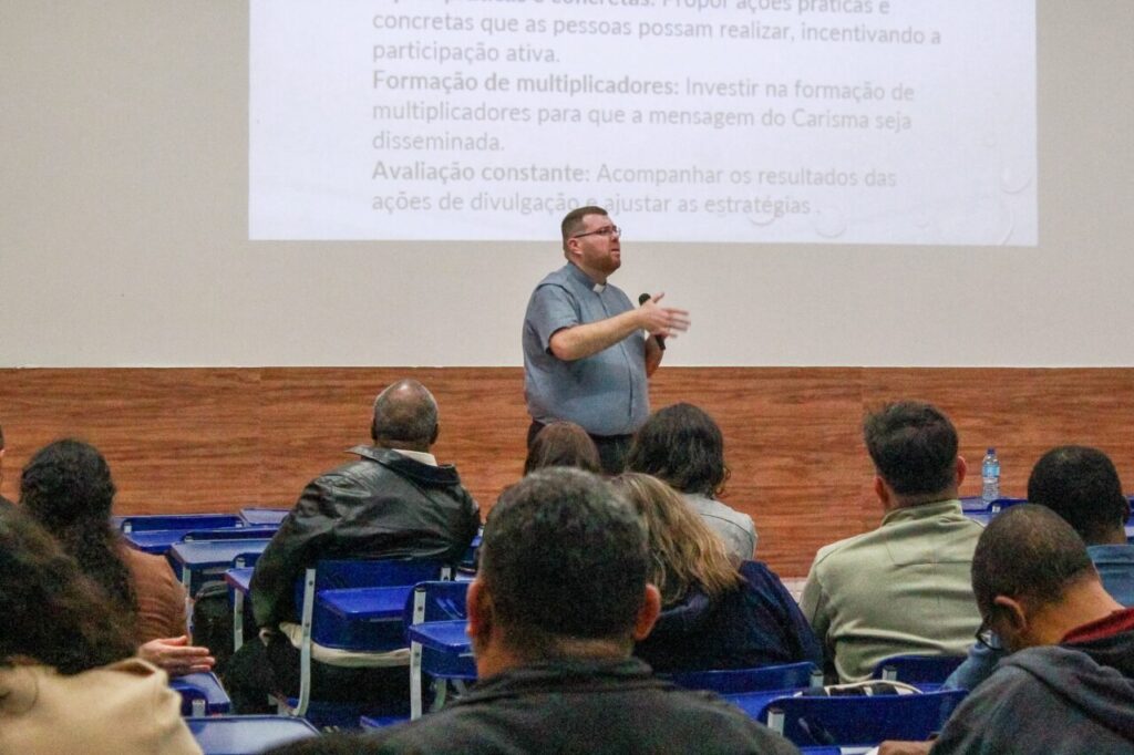 Novas comunidades do Regional Sul 1 realizam congresso estadual - Jornal O São Paulo