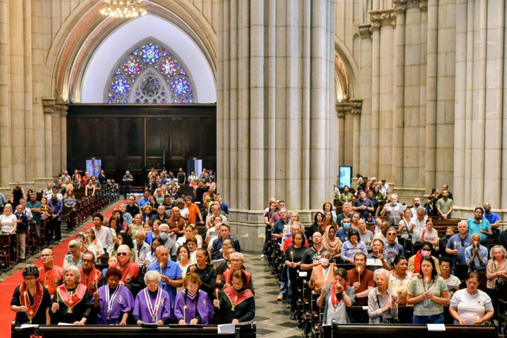 Em missa, são celebrados os 71 anos de dedicação da Catedral da Sé - Jornal O São Paulo