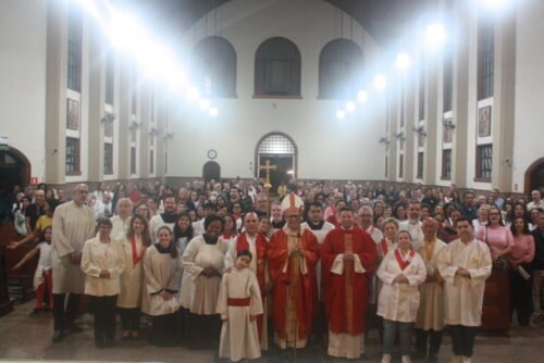 Lapa: Ministros extraordinários da Sagrada Comunhão peregrinam no Ano Jubilar - Jornal O São Paulo