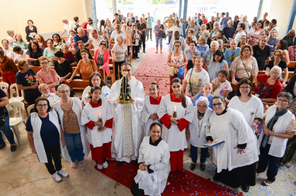 Brasilândia: devotos lotam paróquias e comunidades dedicadas a Nossa Senhora Aparecida - Jornal O São Paulo