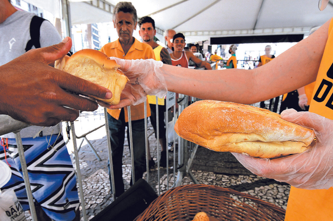 Caminhos de superação da pobreza no mundo atual - Jornal O São Paulo