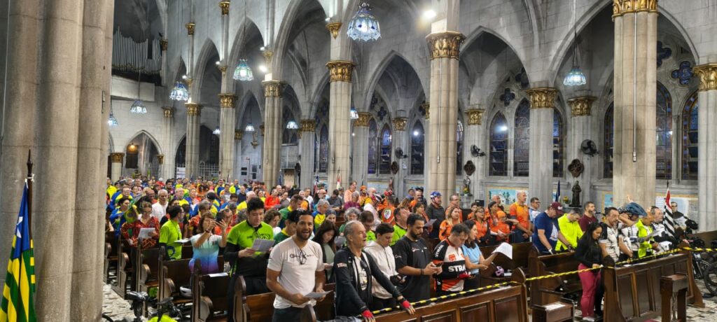 Missas, formações e peregrinações mobilizam fiéis na Região Ipiranga - Jornal O São Paulo