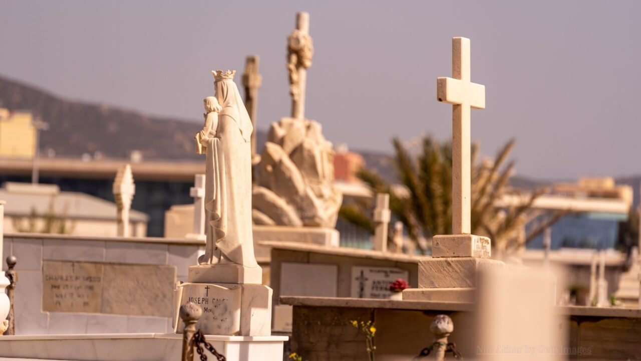 Todos os Fiéis Defuntos - Jornal O São Paulo