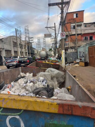 Na zona Leste, o lixo ainda é um ‘vizinho indesejado’ - Jornal O São Paulo