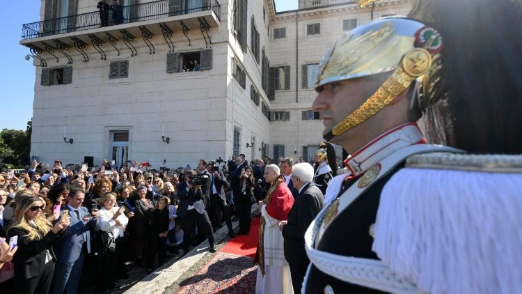 Em visita ao presidente da Itália, Papa exorta a família humana à convivência pacífica - Jornal O São Paulo