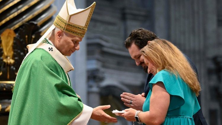 Papa: ‘Na Igreja, antes de qualquer diferença, somos chamados a caminhar juntos em busca de Deus’ - Jornal O São Paulo