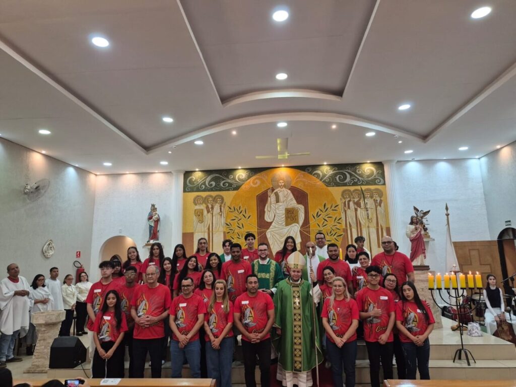 Dom Cícero preside missas com Crismas e posse de capelão hospitalar - Jornal O São Paulo