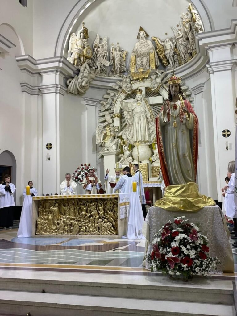 Dom Cícero exorta ministros extraordinários da Sagrada Comunhão a levarem Cristo aos que sofrem - Jornal O São Paulo