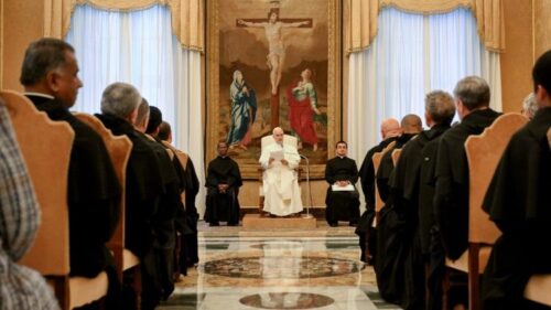 Papa aos Servos de Maria: sejam sinais de paz num mundo marcado por conflitos - Jornal O São Paulo