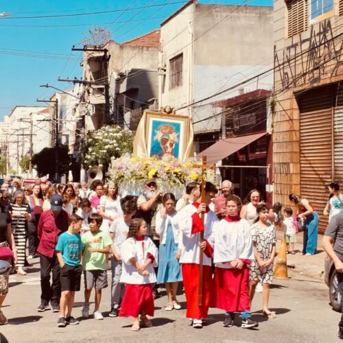Fiéis comemoram os 55 anos da Paróquia Nossa Senhora de Casaluce - Jornal O São Paulo