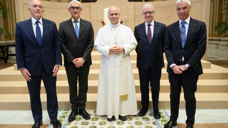 Papa aos 100 anos dos Serviços de Segurança da Itália: vigiar as informações pelo bem comum - Jornal O São Paulo