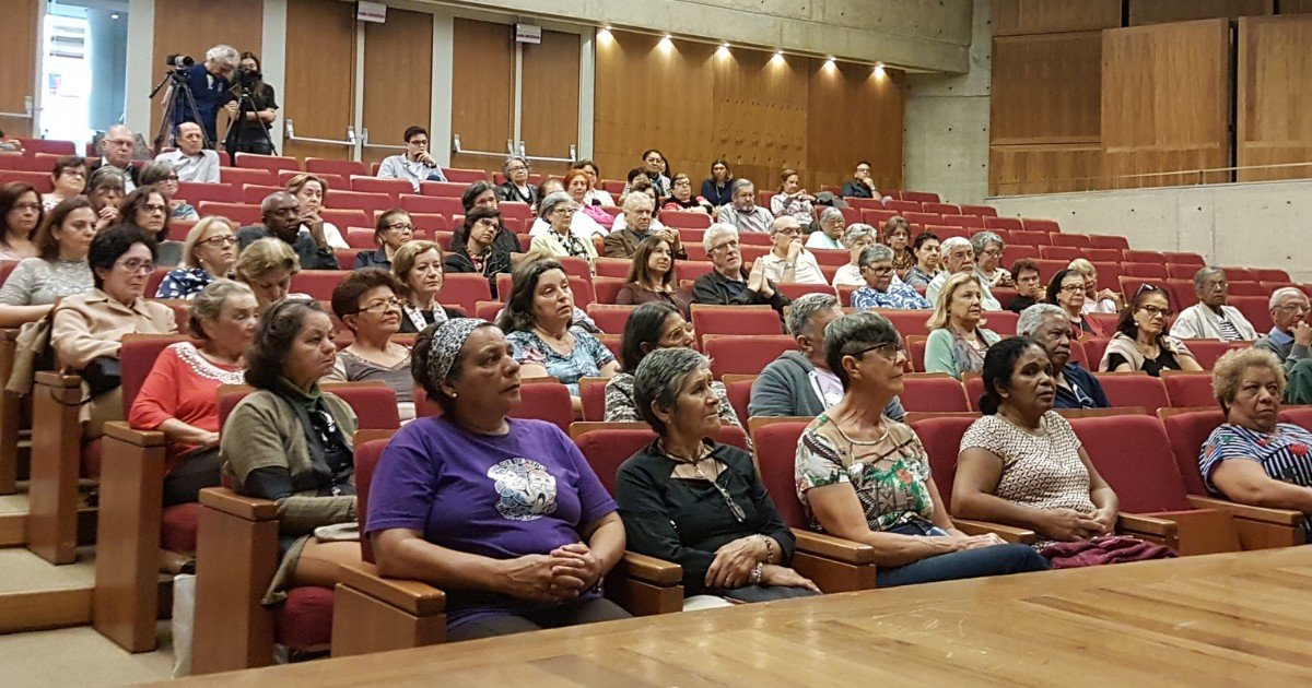 USP oferece mais de 6,5 mil vagas em cursos gratuitos para público 60+ no primeiro semestre de 2026 - Jornal O São Paulo