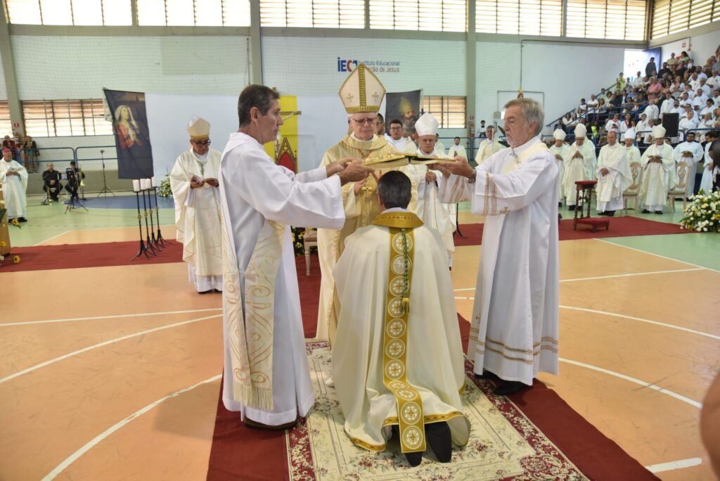 Dom Márcio Negreiros: ‘Para vós serei bispo, convosco serei cristão’ - Jornal O São Paulo