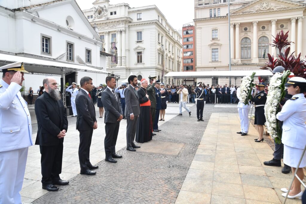 ‘A cidade de São Paulo nasceu sob o sinal da fé cristã’