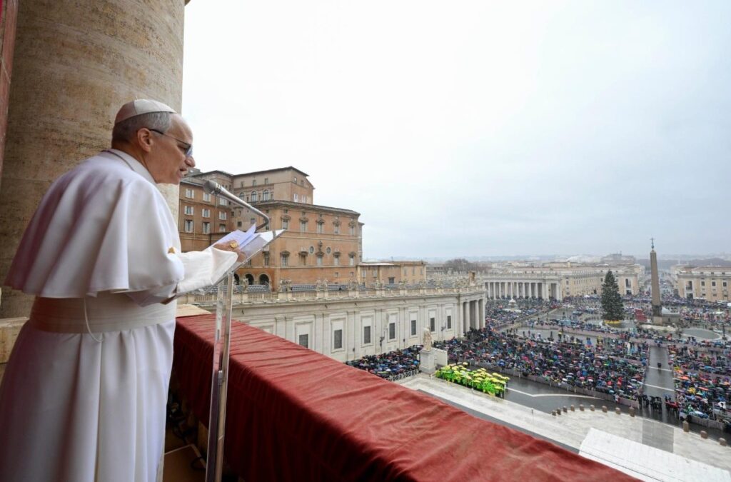 Papa no Angelus: em vez da indústria da guerra se afirme o artesanato da paz - Jornal O São Paulo