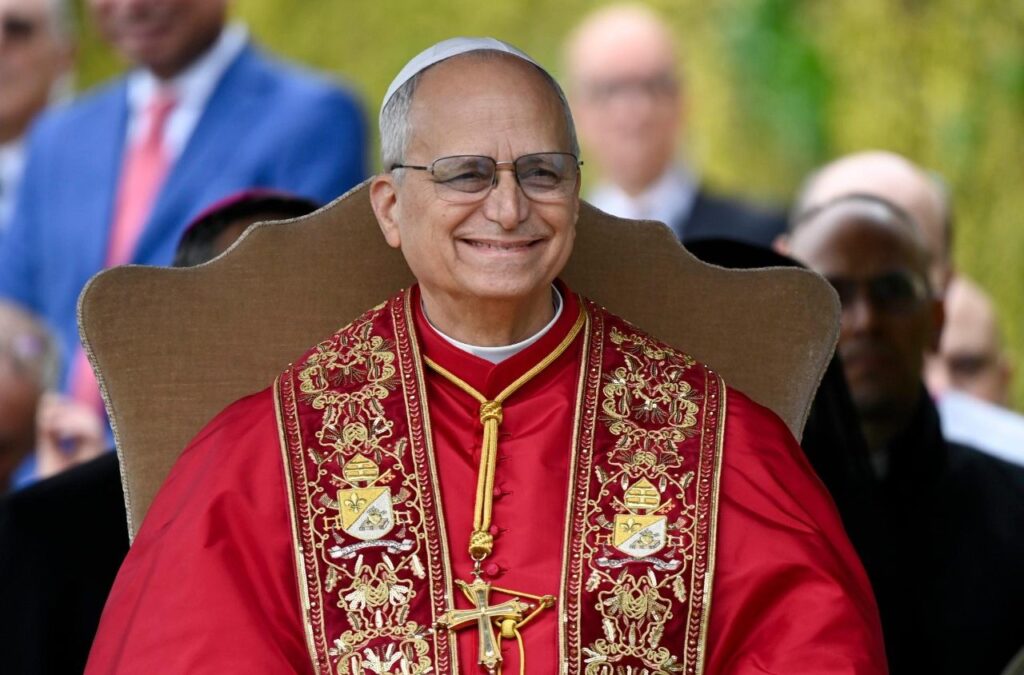 Nos Jardins Vaticanos, Papa inaugura mosaico mariano e imagem de Santa Rosa de Lima - Jornal O São Paulo