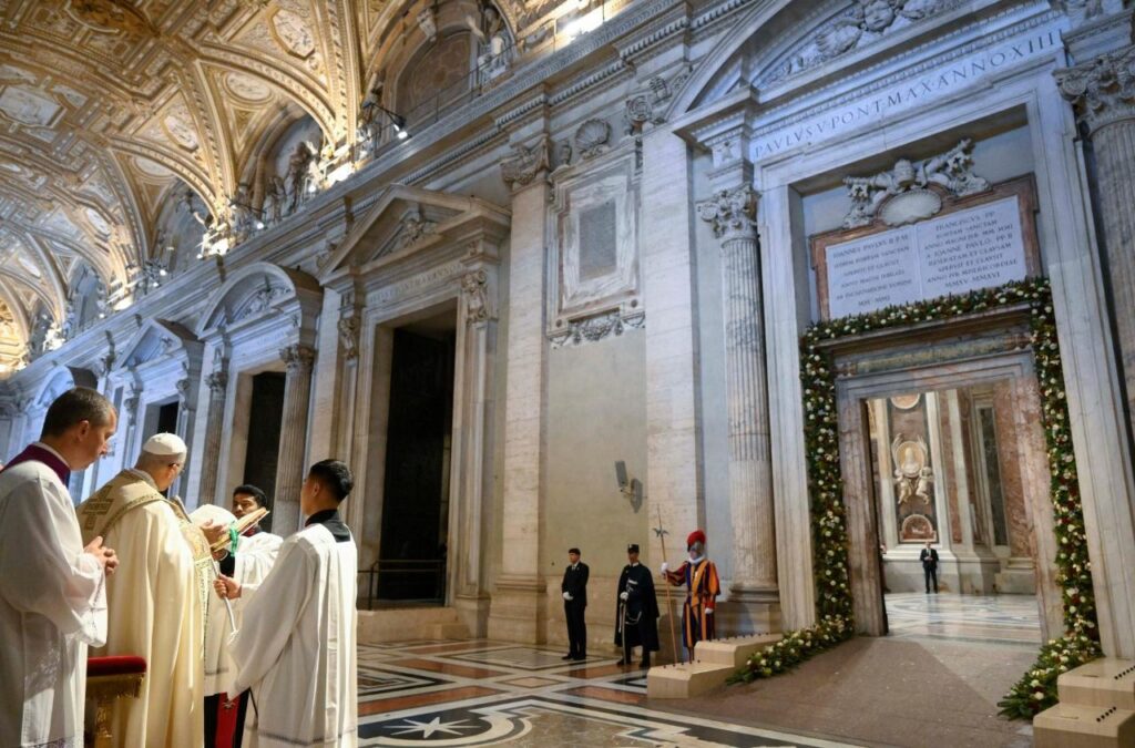 Papa na conclusão do Jubileu: é bom continuar a sermos peregrinos de esperança - Jornal O São Paulo