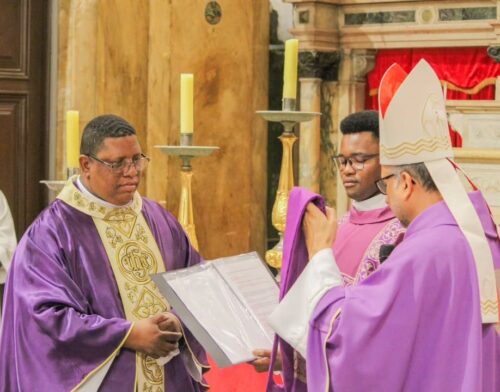 Formações, visitas missionárias e posses de párocos em destaque na Região Sé