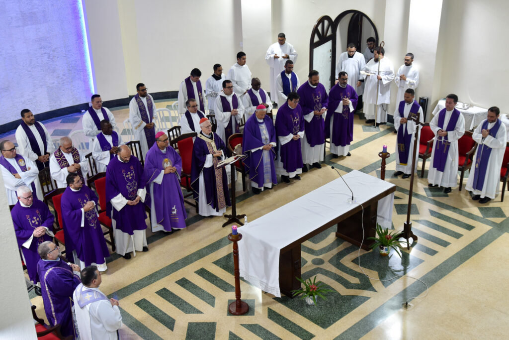 Com missa, Faculdades de Teologia e de Direito Canônico abrem ano acadêmico - Jornal O São Paulo
