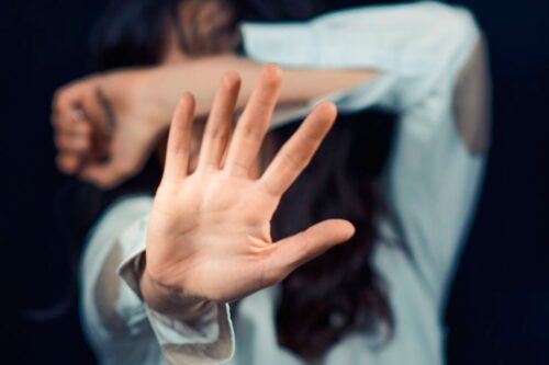 Brasil tem alta de 4,7% no número de vítimas de feminicídio