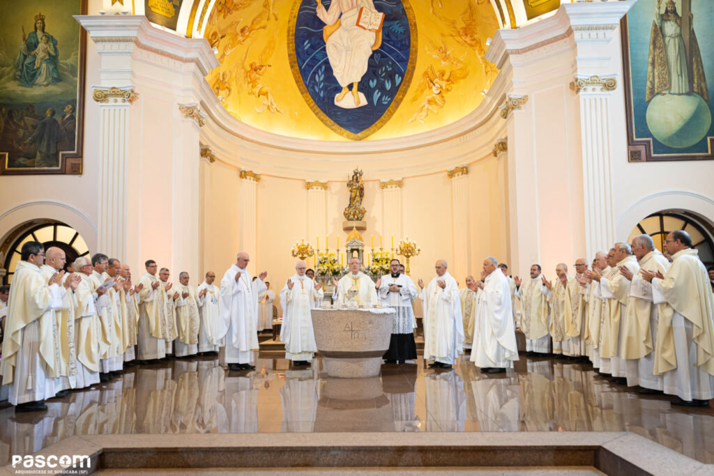 Dom José Roberto Fortes Palau toma posse como Arcebispo de Sorocaba - Jornal O São Paulo