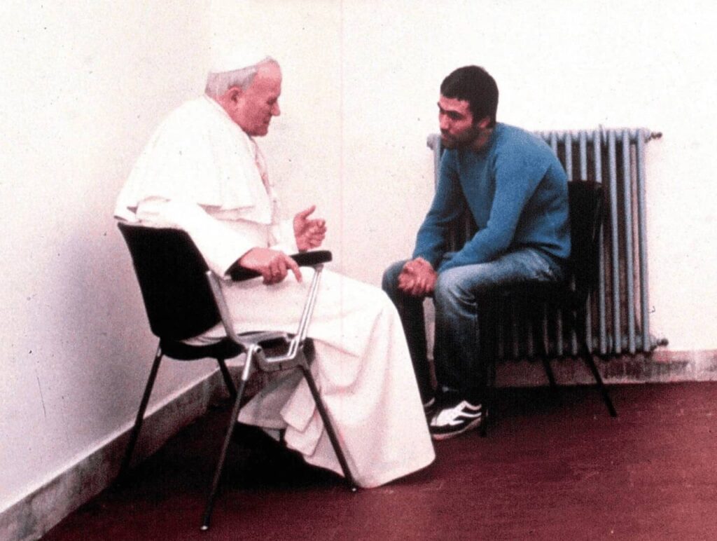 São João Paulo II: 100 anos do homem que fez o mundo abrir-se para Deus - Jornal O São Paulo