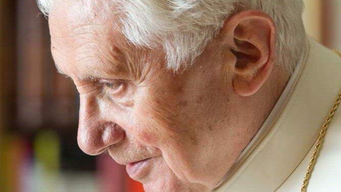 Bento XVI se recupera de virose, mas sem motivo para ‘preocupação especial’ - Jornal O São Paulo